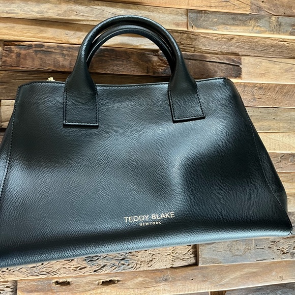 Teddy Blake Bella Palmelatto - Picture 5 of 14